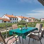 Mala Vala I