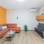Apartament Mala Vala I Fažana