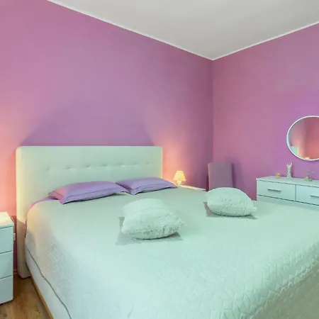 Mala Vala I Apartamento Fažana