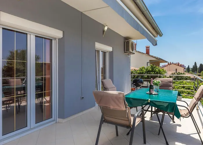 Mala Vala I * Fažana